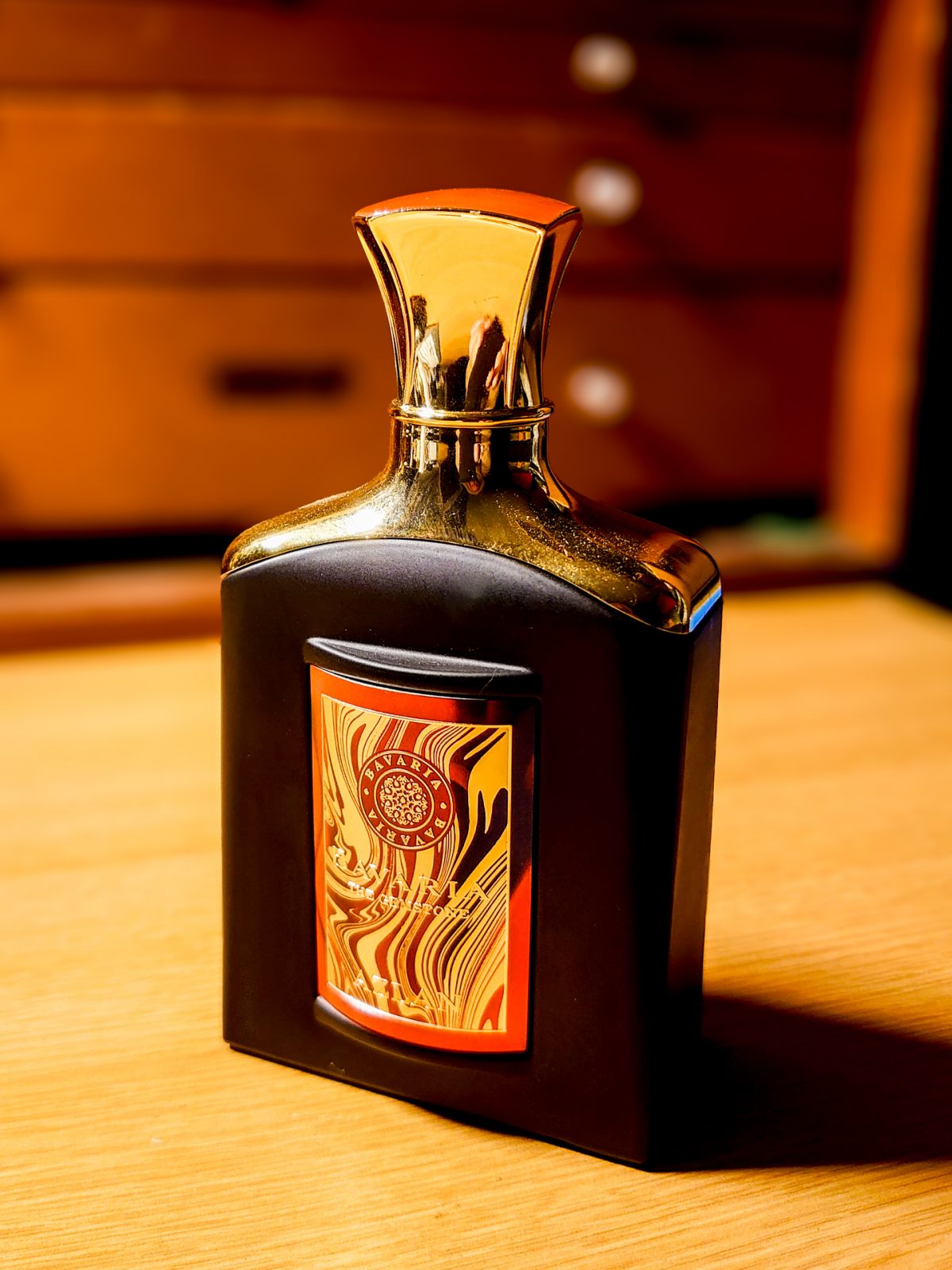 100ml bottle of Azlan by Fragrance World